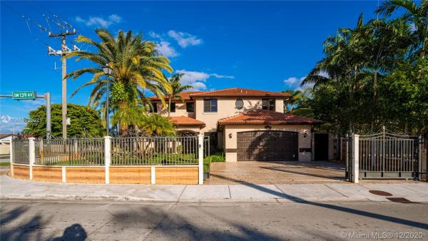 Coral West Homes, 2603 SW 139th Ave, Tamiami, Florida 33175, image 2