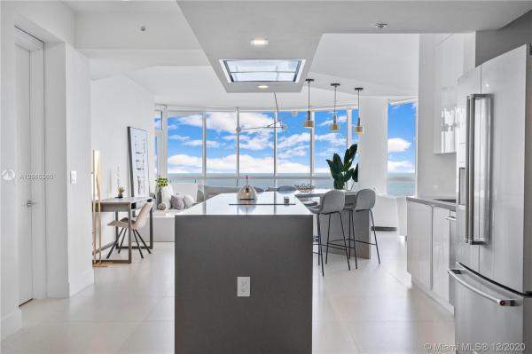La Gorce Palace, 6301 Collins Ave #LPH3, Miami Beach, Florida 33141, image 2