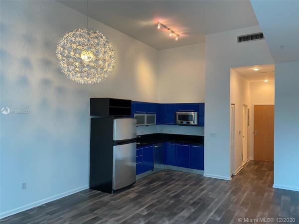 Vizcayne South, 253 NE 2nd St #323, Miami, Florida 33132, image 2