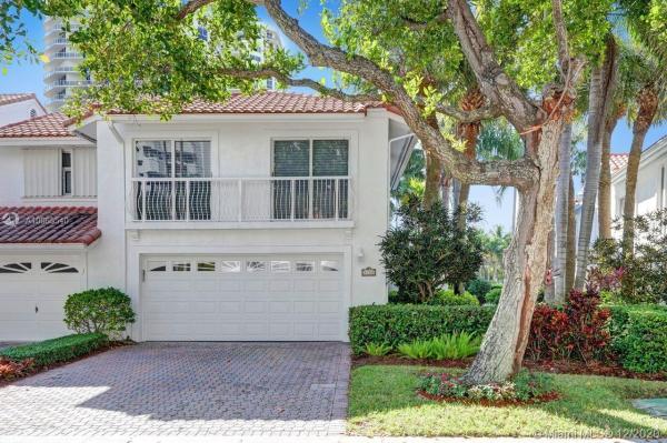 Golden Pointe, 3780 NE 209th Ter, Aventura, Florida 33180, image 2
