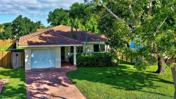 Coral Villas, 6331 SW 34th St, Coral Terrace, Florida 33155, image 2