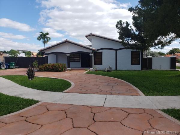 Superior Homes, 31 NW 133rd Ct, Tamiami, Florida 33182, image 2