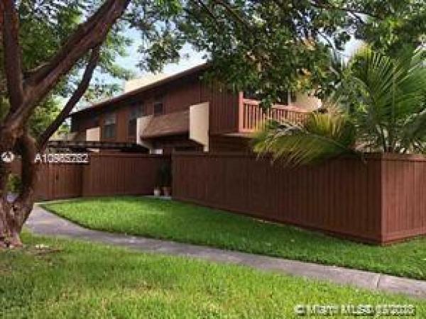 Snapper Village, 6604 SW 114th Pl #B72, Kendall, Florida 33173, image 2