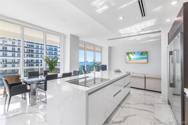 Blue Diamond, 4779 Collins Ave #4003, Miami Beach, Florida 33140, image 2