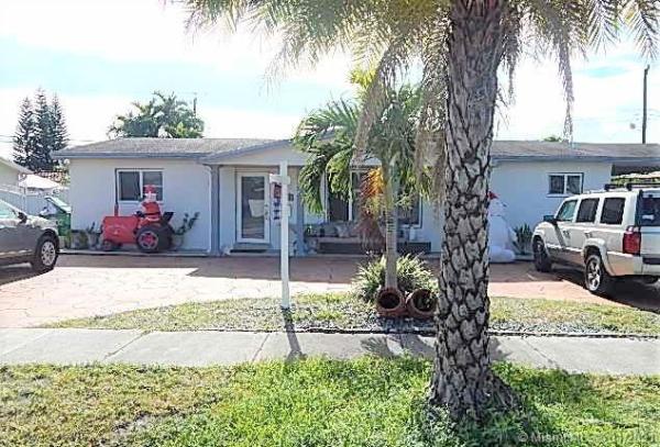 Coral Gardens, 9340 SW 26th St, Westchester, Florida 33165, image 2