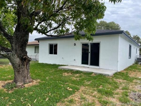 Hialeah Heights, 6030 NW 30th Ave, Brownsville, Florida 33142, image 2
