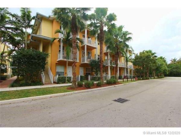 The Village At Sailboat Bend, Fort Lauderdale, Florida 33312, image 2