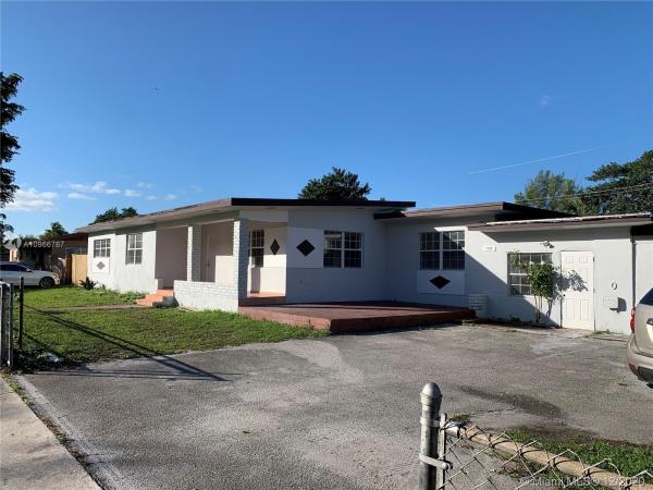 Venetian Gardens, 16320 NW 37th Ave, Miami Gardens, Florida 33054, image 2