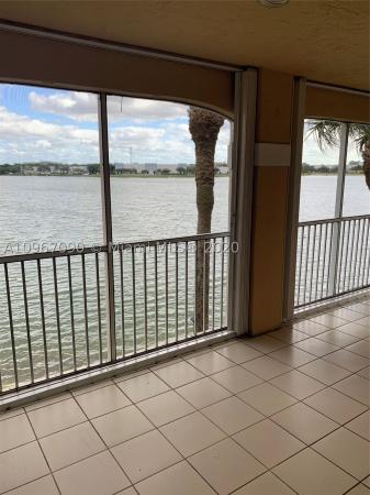 Regatta Pointe, 14725 Balgowan Rd #204-4, Miami Lakes, Florida 33016, image 3