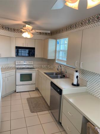 Regatta Pointe, 14725 Balgowan Rd #204-4, Miami Lakes, Florida 33016, image 2