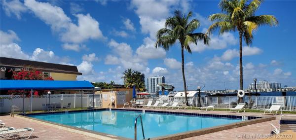Carlton Bay, 2821 N Miami Beach Blvd #3O, North Miami Beach, Florida 33160, image 2