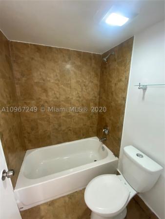 Captiva Lakes Villas, 8311 SW 142nd Ave #I-109, Kendale Lakes, Florida 33183, image 2