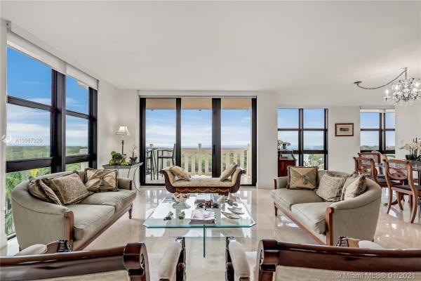 Towers Of Key Biscayne, 1121 Crandon Blvd #E607, Key Biscayne, Florida 33149, image 2