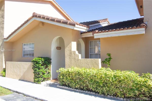 Lambiance Townhomes, 13415 SW 62nd St #59, Kendale Lakes, Florida 33183, image 2