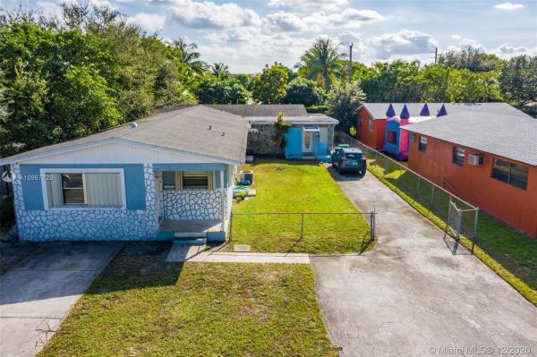 Arch Creek Estates, 1428 NE 151st St, Golden Glades, Florida 33162, image 2