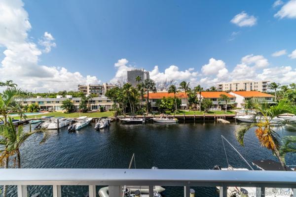 Reef West, 16565 NE 26 Ave #3F, North Miami Beach, Florida 33160, image 2