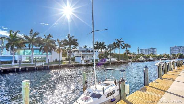 Majorca Towers, 11930 N Bayshore Dr #1204, North Miami, Florida 33181, image 2