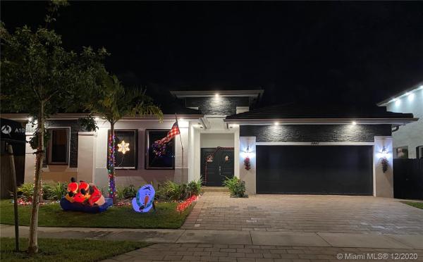 Los Prados By Lennar, 15942 SW 44th St, The Hammocks, Florida 33185, image 2