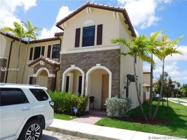 Martinique At Oasis, 3204 SE 7th St #3204, Homestead, Florida 33033, image 2