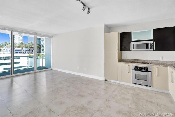 Moon Bay Of Miami, 520 NE 29th St #902, Miami, Florida 33137, image 2