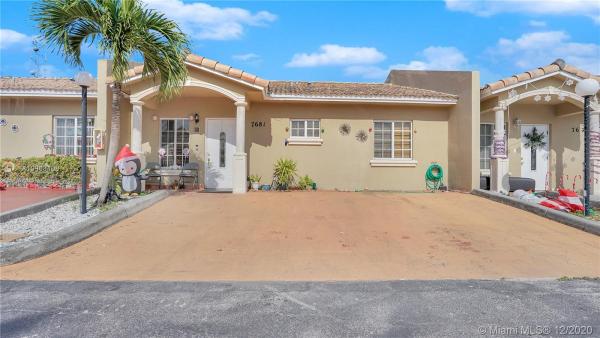 Gabriella Center, 7681 NW 183rd Ter #1403, Country Club, Florida 33015, image 2