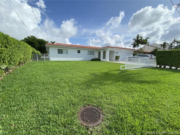 Eastern Shores, 3406 NE 168th St, North Miami Beach, Florida 33160, image 2