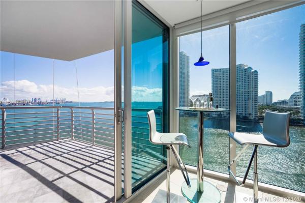 One Miami East, 335 S Biscayne Blvd #1009, Miami, Florida 33131, image 2