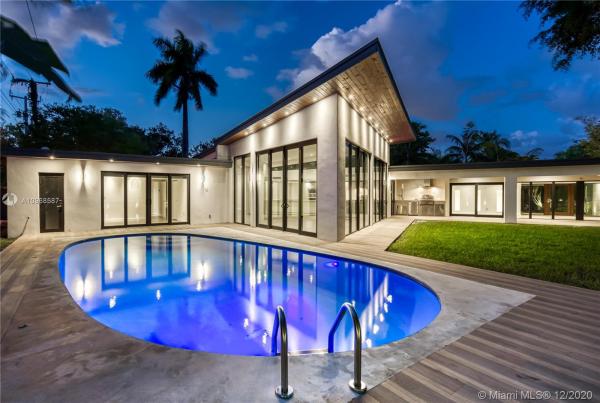 Bay Heights, 161 S Shore Dr S, Miami, Florida 33133, image 2