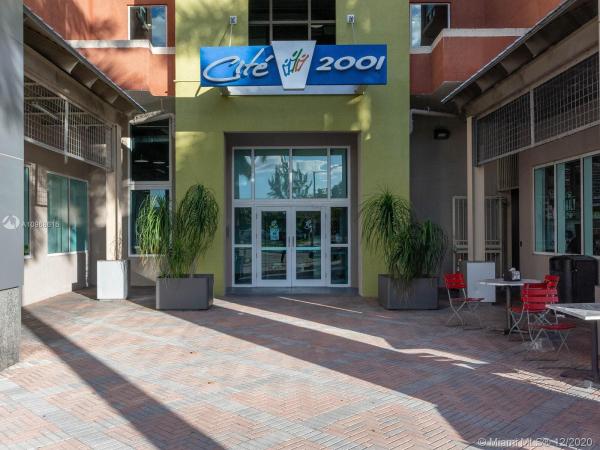 Cite On The Bay West, 2001 Biscayne Blvd #3310, Miami, Florida 33137, image 2