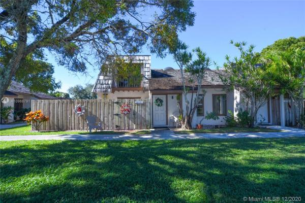 Lake Colony, 4212 Palm Bay Cir #D, West Palm Beach, Florida 33406, image 2