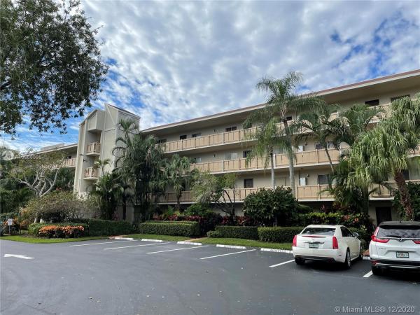 Huntington Lakes 1, 6515 Kensington Ln #306, Delray Beach, Florida 33446, image 2