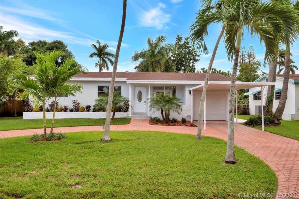 318 NE 117 St #, Unincorporated Dade County, Florida 33161, image 2