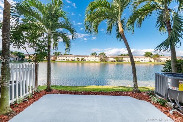 Marbella Bay, 990 NE 42nd Ter, Homestead, Florida 33033, image 2