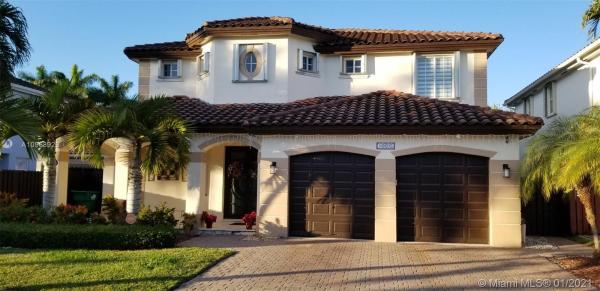 16605 SW 67th Ter, Unincorporated Dade County, Florida 33193, image 2