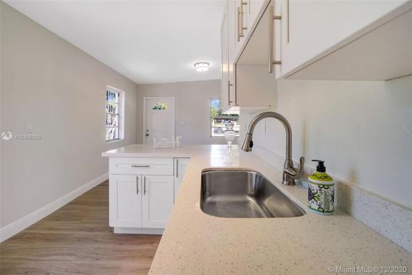 Sunkist Grove, 1320 NW 120th ST, North Miami, Florida 33167, image 2