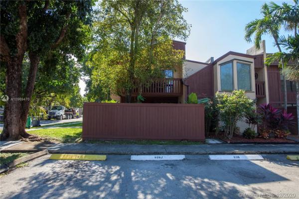 Snapper Village, 6547 SW 116th Pl #B, Kendall, Florida 33173, image 2