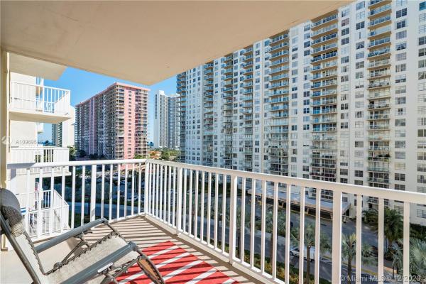 Winston Towers 400, 231 174th St #810, Sunny Isles Beach, Florida 33160, image 2
