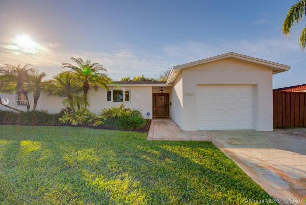 Kendall Sunset Homes, 9360 SW 77th St, Sunset, Florida 33173, image 2