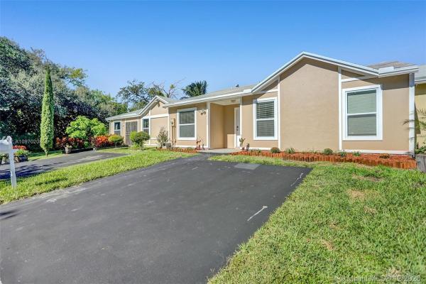 Cutler Creek Club, 10363 SW 206th Ter #10363, Cutler Bay, Florida 33189, image 2
