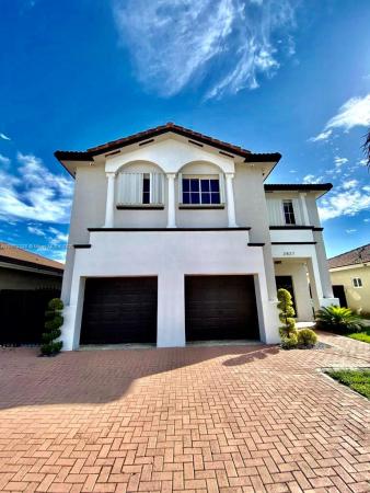 2827 SW 145th Ct, Unincorporated Dade County, Florida 33175, image 2