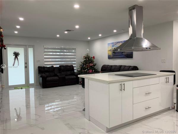 Carol City, 18031 NW 48th Pl, Miami Gardens, Florida 33055, image 2