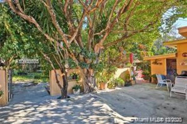 Hillcrest, 201 NW 18th Ave, Miami, Florida 33125, image 2