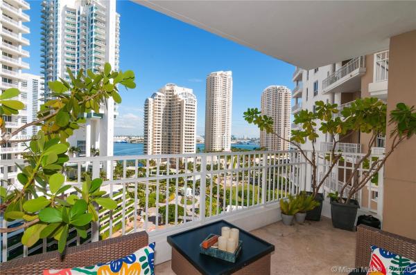 Courvoisier Courts, 701 Brickell Key Blvd #1506, Miami, Florida 33131, image 2