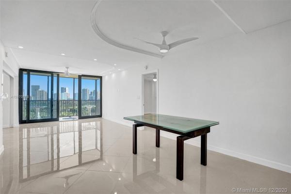 Coronado Tower 1, 20335 W Country Club Dr #1408, Aventura, Florida 33180, image 2
