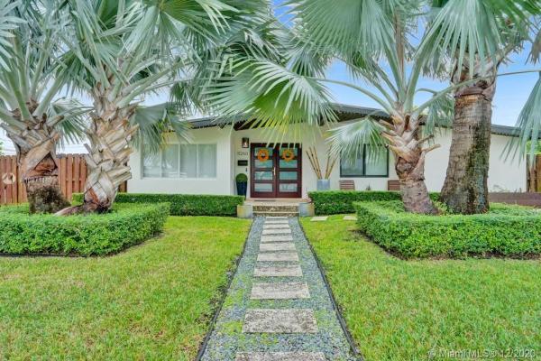 Westwood Lakes Residential, 11260 SW 46th St, Westwood Lakes, Florida 33165, image 2