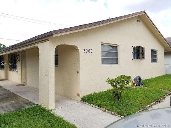 Orange Grove Manors, 3000 NW 29th St #1-2, Oakland Park, Florida 33311, image 1