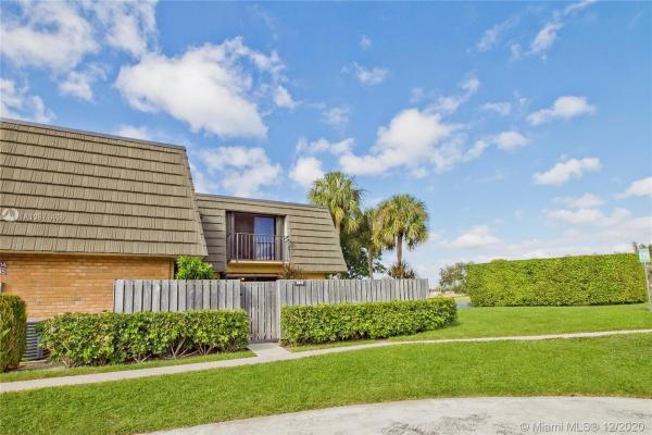 Village Of Sandalwood Lakes, 3815 38th Way, West Palm Beach, Florida 33407, image 1