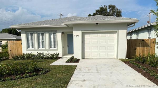 Liberia, 2251 Farragut St, Hollywood, Florida 33020, image 2