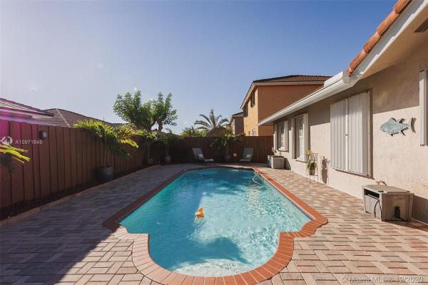Garden Hills West, 15908 SW 99th St, The Hammocks, Florida 33196, image 2