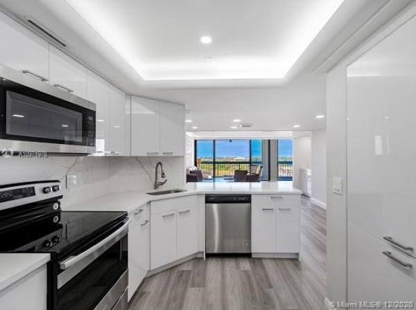 Jefferson Tower, 2425 Presidential Way #1501, West Palm Beach, Florida 33401, image 1